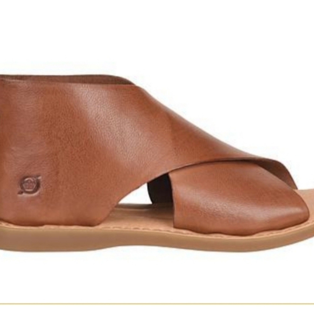 Born® Iwa Leather Back Zip Sandal